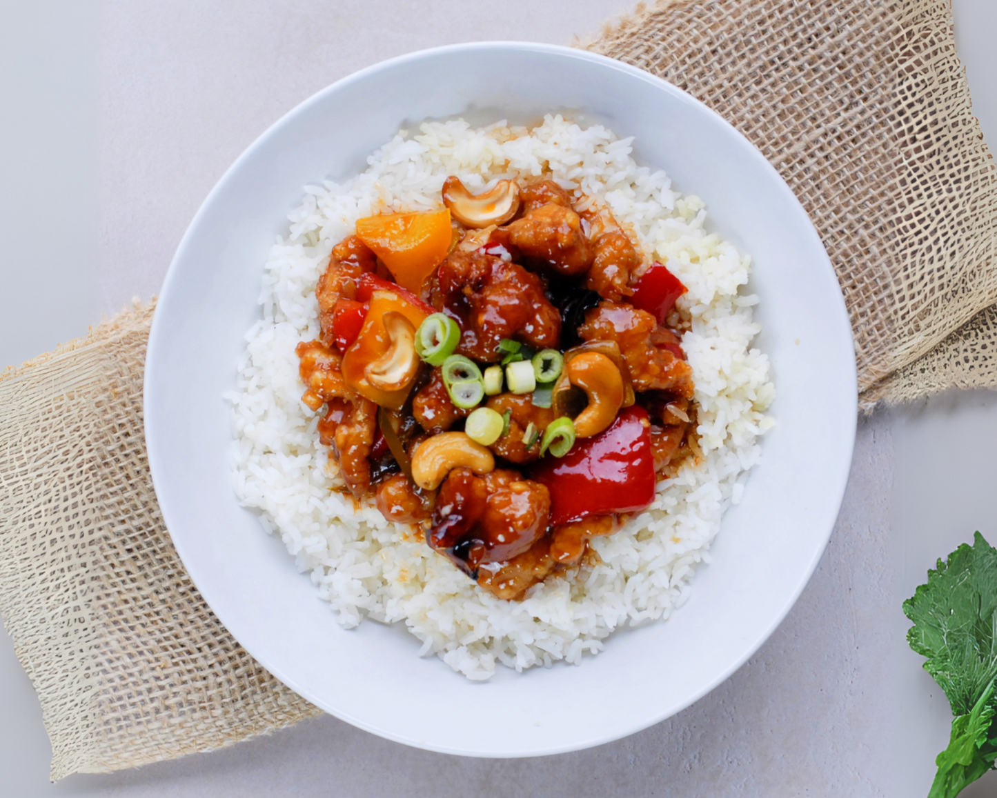 Kip Cashew met Paprika in Lichtzoete Saus